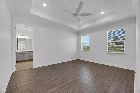 Bedroom - 923 Signet Dr, Apollo Beach, FL 33572 photo 1 of 10