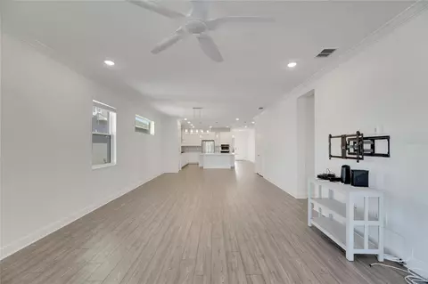 Living - 923 Signet Dr, Apollo Beach, FL 33572 photo 4 of 11