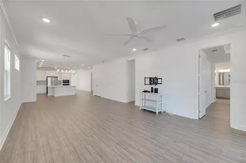 Living - 923 Signet Dr, Apollo Beach, FL 33572 photo 2 of 11