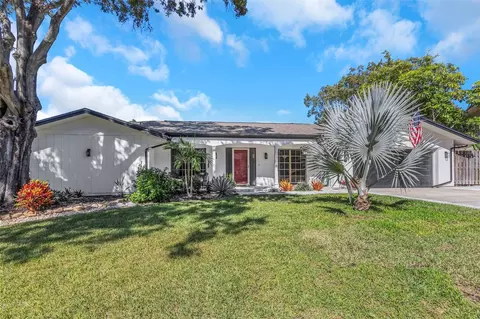 770 Village Way, Palm Harbor, FL 34683