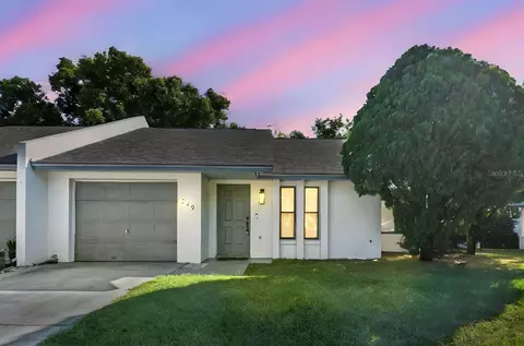 249 Granite Dr, Lakeland, FL 33809