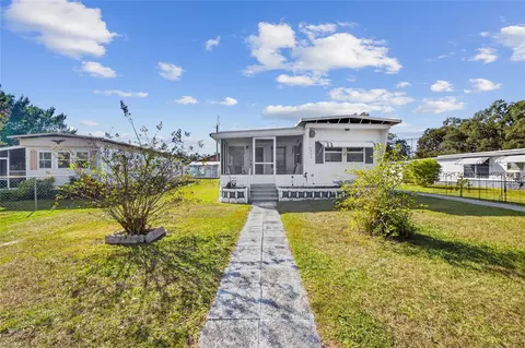6423 Ohio St, Zephyrhills, FL 33542