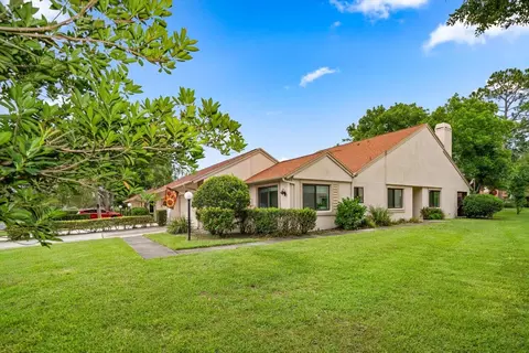 3687 Imperial Ridge Pkwy, Palm Harbor, FL 34684