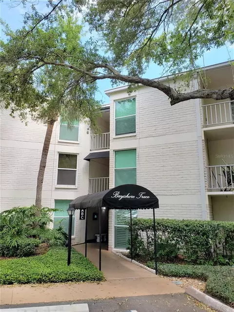 3325 Bayshore Blvd #C14, Tampa, FL 33629