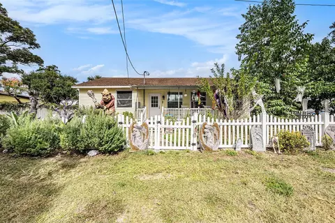 10124 Ellen Ave, Tampa, FL 33610