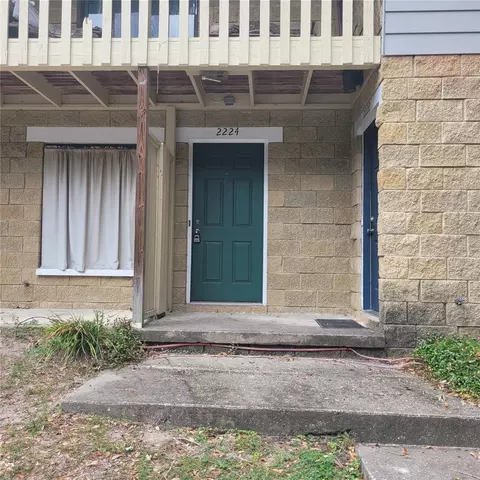 2224 SW 39th Dr, Gainesville, FL 32607