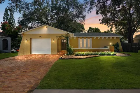 1315 Castleworks Ln, Tarpon Springs, FL 34689
