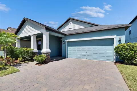 7215 Wash Island Dr, Sun City Center, FL 33573