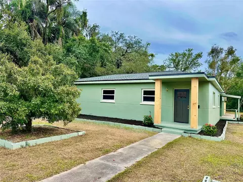 2001 E Powhatan Ave, Tampa, FL 33610
