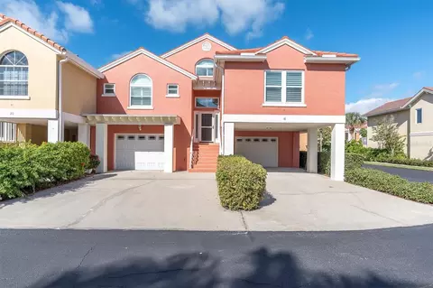 18 Jefferson Ct S, Saint Petersburg, FL 33711