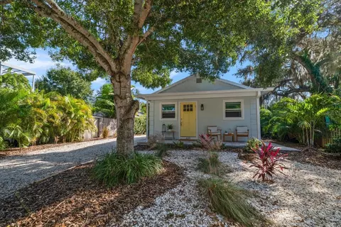 409 Maryland Ave, Crystal Beach, FL 34681