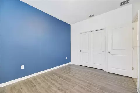 Bedroom - 11838 Brighton Knoll Loop, Riverview, FL 33579 photo 2 of 9
