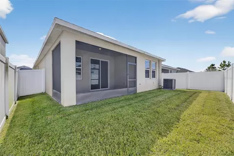 Exterior - 11838 Brighton Knoll Loop, Riverview, FL 33579 photo 4 of 11