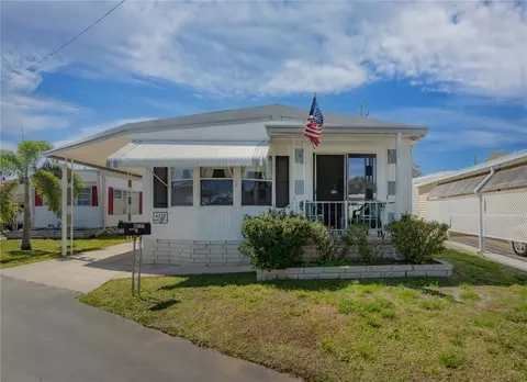 4132 72nd St N #37, Saint Petersburg, FL 33709