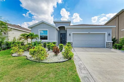 16934 Oval Rum Dr, Wimauma, FL 33598