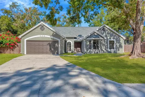 526 Emberwood Dr, Brandon, FL 33511