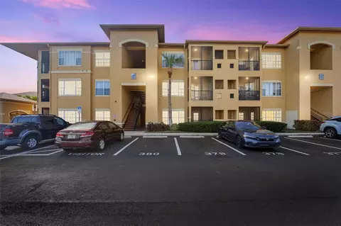 4345 Bayside Village Dr #303, Tampa, FL 33615