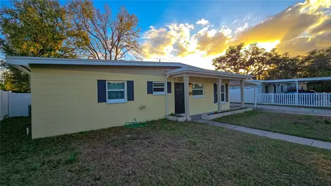 2810 W Robson St, Tampa, FL 33614