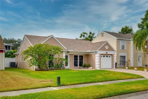 12142 77th St, Largo, FL 33773