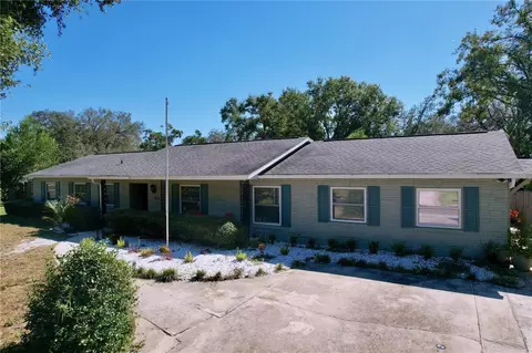 611 Greenbriar Dr, Brandon, FL 33511