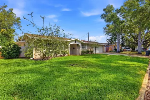 8235 39th Ave N, Saint Petersburg, FL 33709