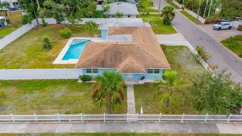 1915 7th Ave W, Bradenton, FL 34205