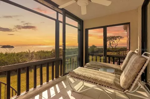1813 Mariner Dr #147, Tarpon Springs, FL 34689