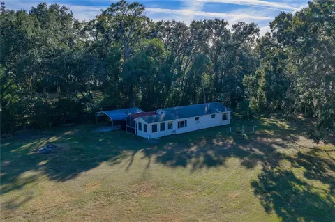 215 Skywood Dr, Valrico, FL 33594