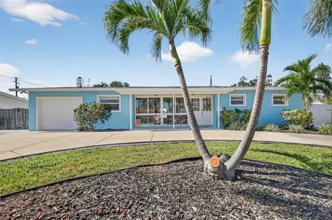 5231 41st St S, Saint Petersburg, FL 33711