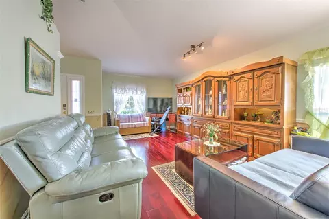 Living - 13326 Evening Sunset Ln, Riverview, FL 33579 photo 2 of 4