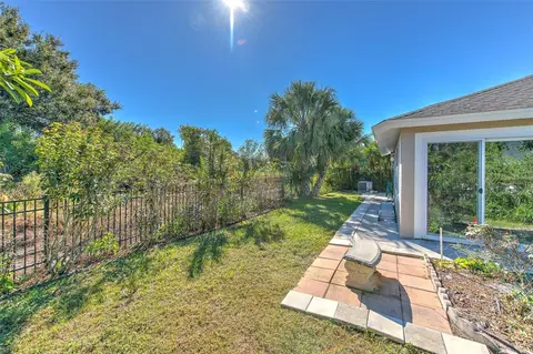 Exterior - 13326 Evening Sunset Ln, Riverview, FL 33579 photo 10 of 14