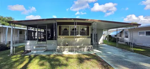 37021 Karen Ave, Zephyrhills, FL 33542
