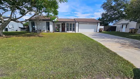 305 Gardenia Rd, Kissimmee, FL 34743