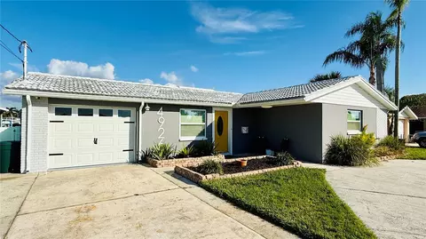 4926 Blue Heron Dr, New Port Richey, FL 34652