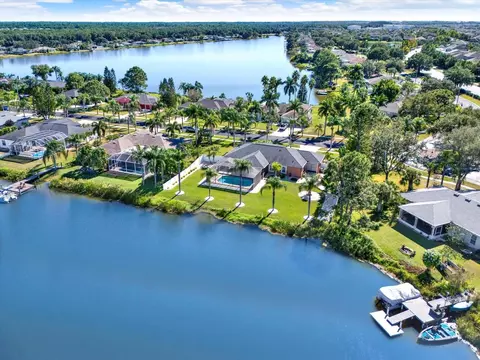 7602 Clair Wood Ct, Apollo Beach, FL 33572