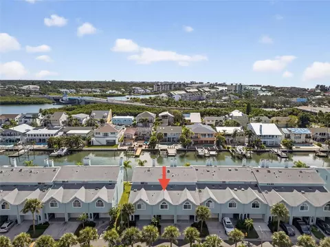 669 Garland Cir, Indian Rocks Beach, FL 33785
