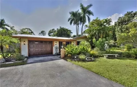 1348 Woodmere Ln, Fort Myers, FL 33919