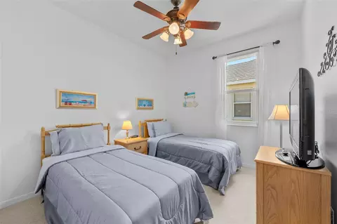 Bedroom - 4131 101st Ave E, Parrish, FL 34219 photo 6 of 7