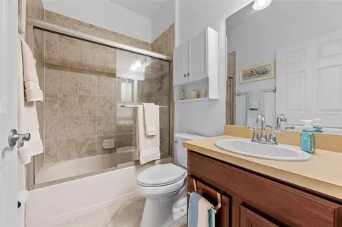 Bath - 4131 101st Ave E, Parrish, FL 34219 photo 4 of 4