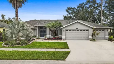 5200 Camberlea Ave, Zephyrhills, FL 33541