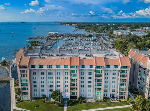 634 Edgewater Dr #348, Dunedin, FL 34698