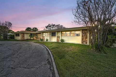 130 60th Ave, Saint Pete Beach, FL 33706
