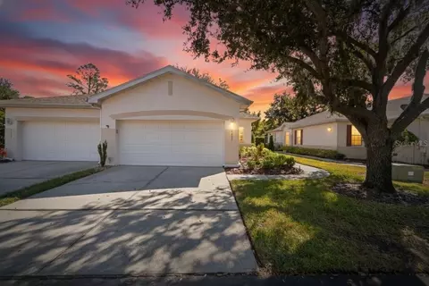 2653 Eagle Greens Dr, Plant City, FL 33566