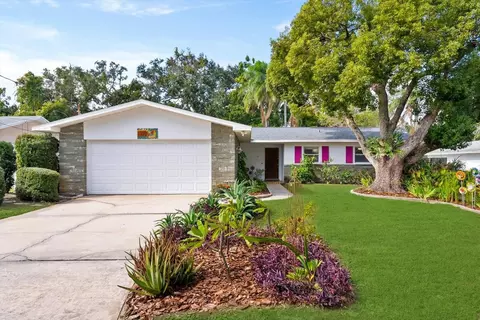 1700 Patricia Ave, Dunedin, FL 34698