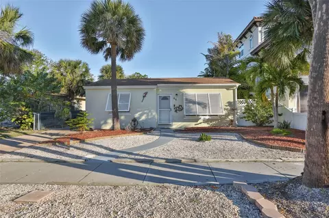 46 Kipling Plz, Clearwater Beach, FL 33767