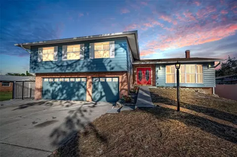 8273 131st Way N, Seminole, FL 33776