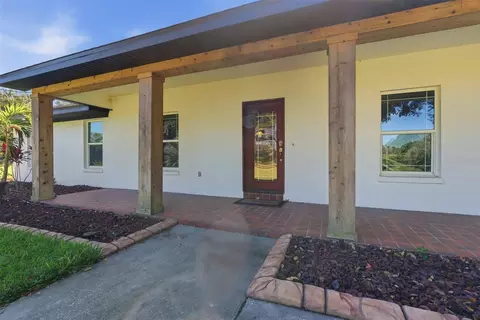 2506 Hawk Griffin Rd, Plant City, FL 33565