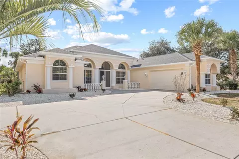 11040 Fulton Ave, Weeki Wachee, FL 34613