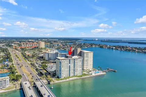 5220 Brittany Dr S #904, Saint Petersburg, FL 33715