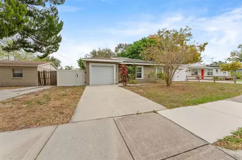 12041 134th Pl, Largo, FL 33778